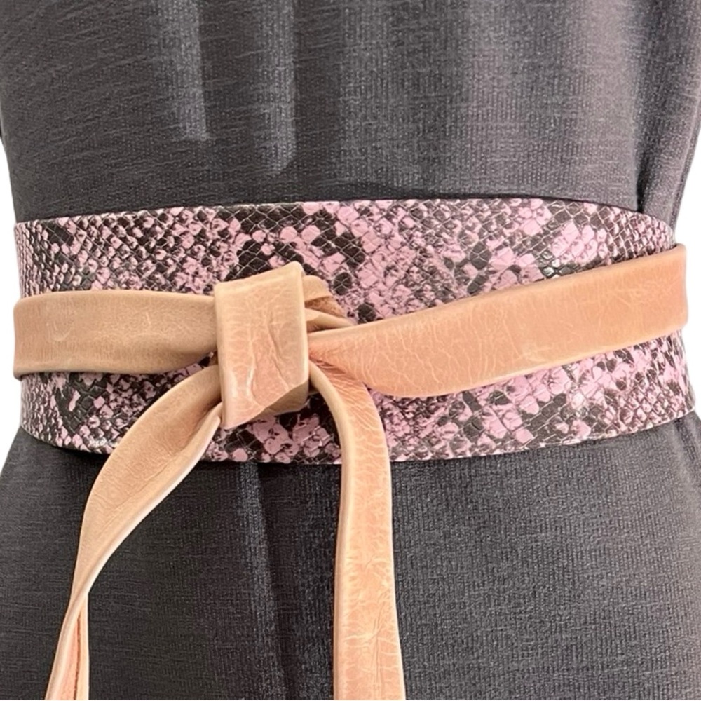ADA LEATHER WRAP BELT - Classic Wrap - Pink Croc